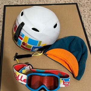 Giro Paul Frank snowboard helmet/ Northface Beanie/Bolle goggles for boys